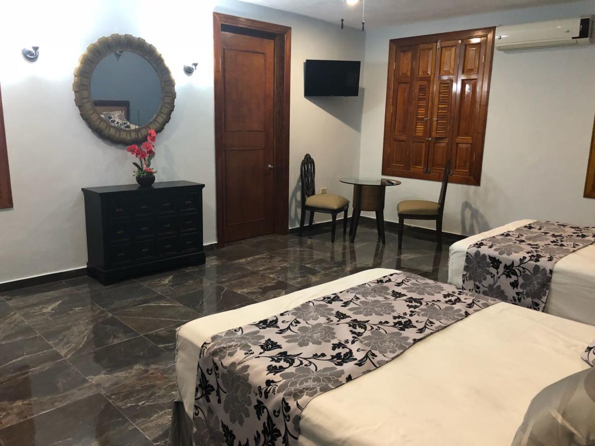 מלון Izamal Plaza מראה חיצוני תמונה
